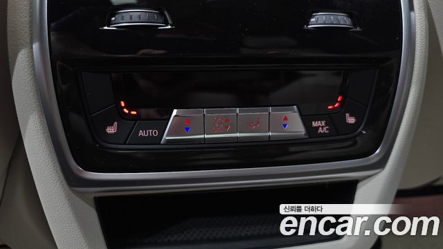 BMW X7 2025 — photo 31