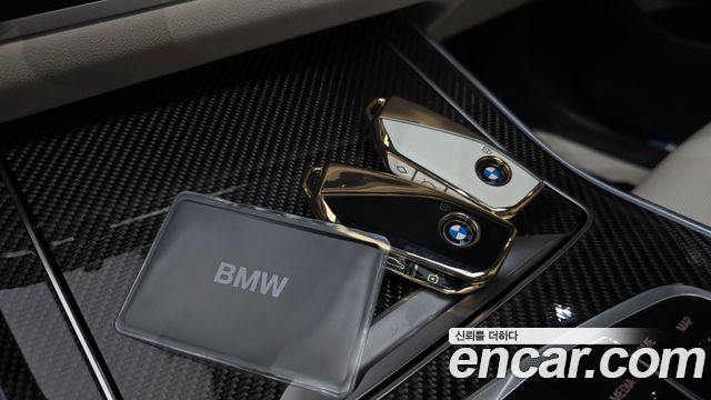 BMW X7 2025 — photo 32