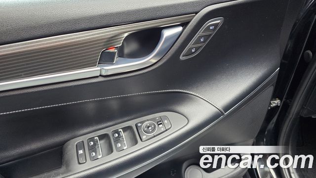 Hyundai Grandeur 2017 — photo 16