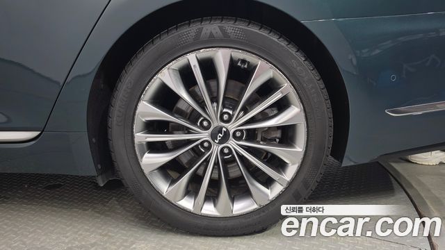 Kia K9 2022 — photo 7