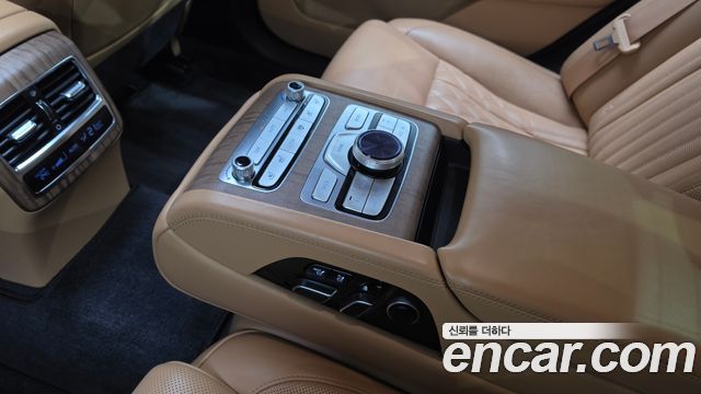 Kia K9 2022 — photo 33