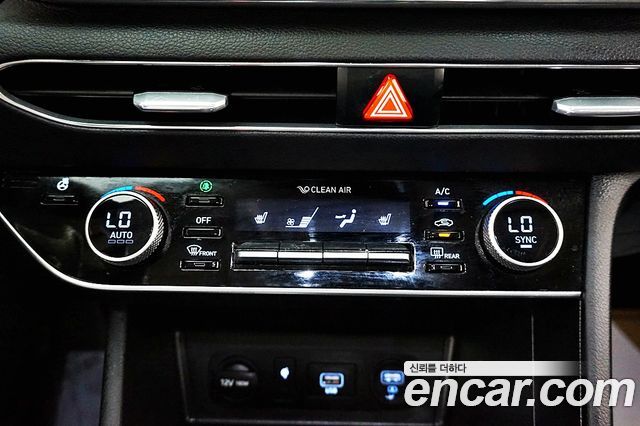 Hyundai Sonata 2020 — photo 12