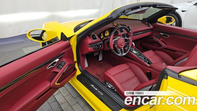 Porsche 718 2025 — photo 13