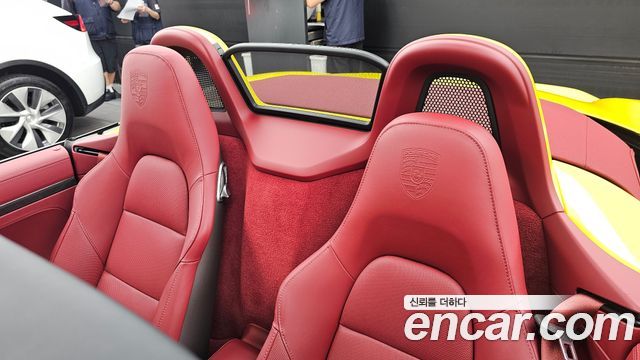 Porsche 718 2025 — photo 18
