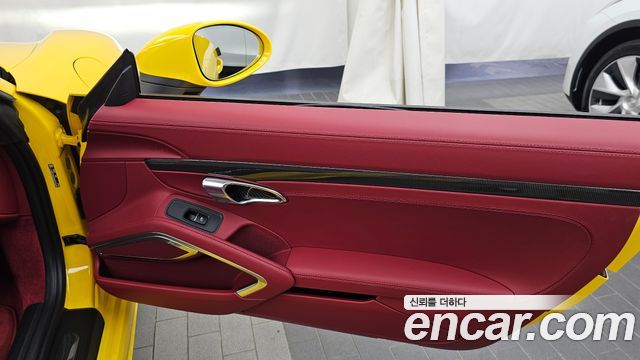 Porsche 718 2025 — photo 15