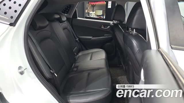 Hyundai Kona 2018 — photo 11