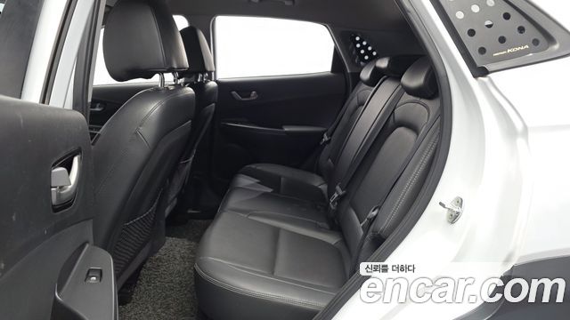 Hyundai Kona 2018 — photo 12
