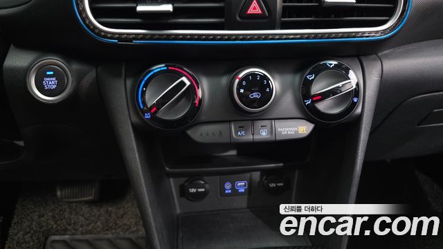 Hyundai Kona 2018 — photo 16