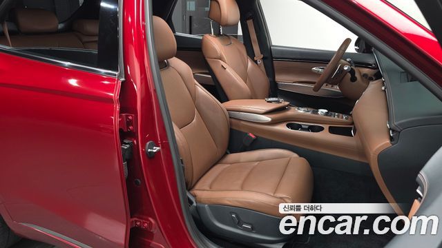 Genesis GV70 2021 — photo 11