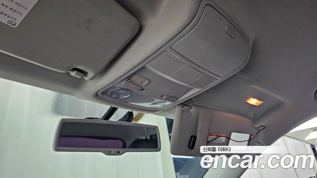 Volkswagen Tiguan 2015 — photo 18