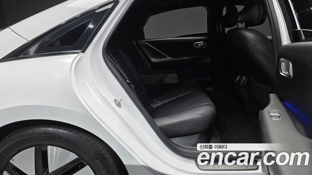 Hyundai Ioniq6 2025 — photo 12