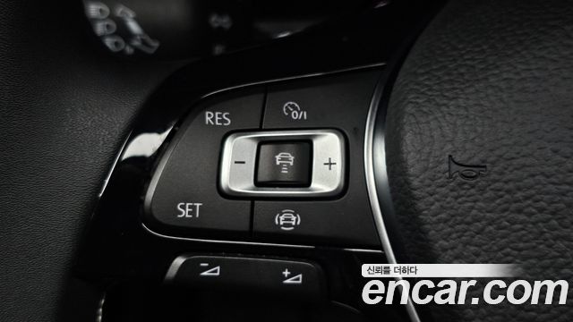 Volkswagen Jetta 2021 — photo 13
