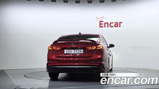 Hyundai AVANTE 2018 — photo 4