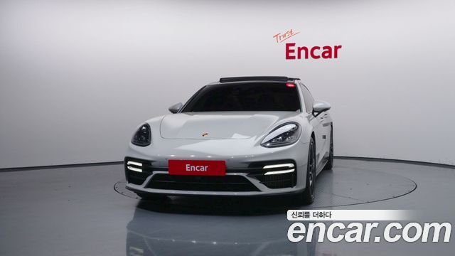 Porsche Panamera 2021 — photo 3