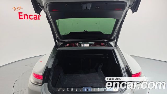 Porsche Panamera 2021 — photo 25