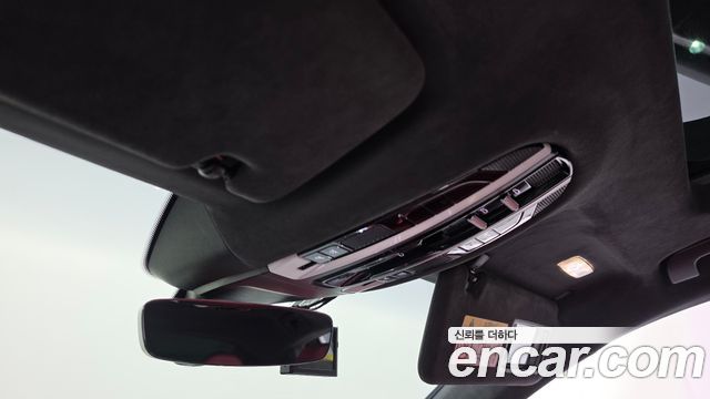 Porsche Panamera 2021 — photo 28