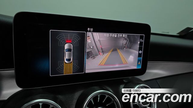 Mercedes-Benz C-Class 2020 — photo 20