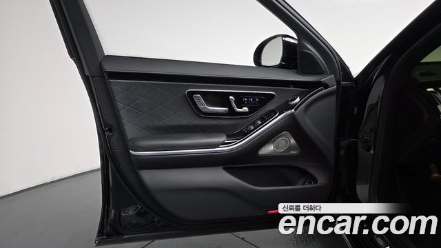 Mercedes-Benz S-Class 2021 — photo 14
