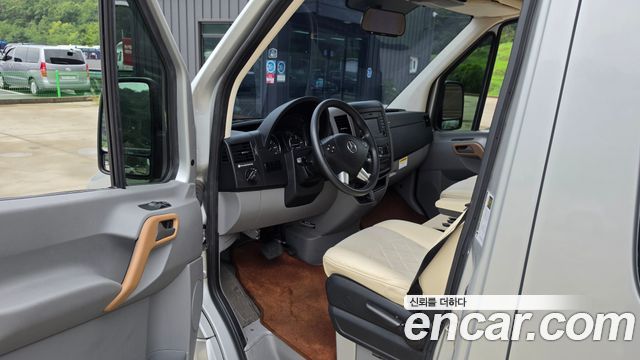 Mercedes-Benz Sprinter 2015 — photo 10