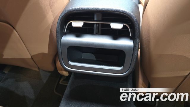 Mercedes-Benz E-Class 2026 — photo 34