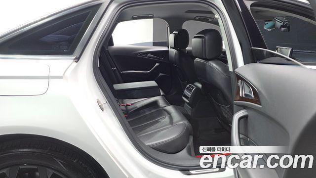 Audi A6 2015 — photo 12