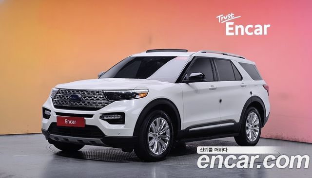 Ford Explorer 2020 — photo 1