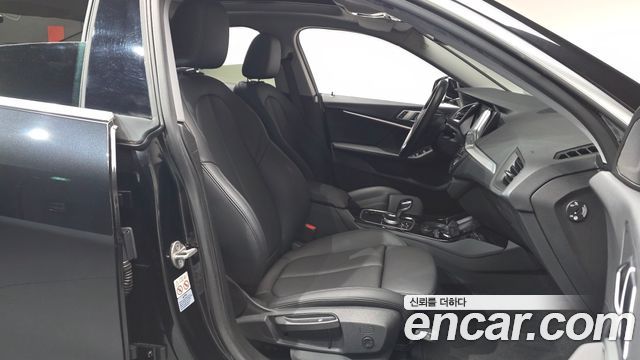BMW 2-Series 2021 — photo 17