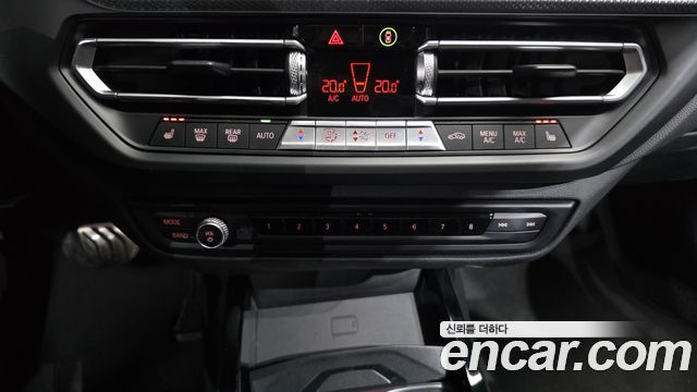 BMW 2-Series 2021 — photo 31