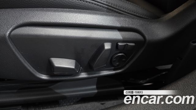 BMW 2-Series 2021 — photo 33