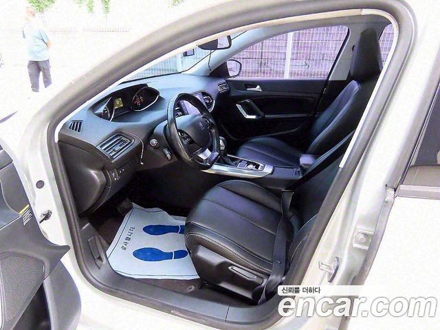 Peugeot 308 2015 — photo 5
