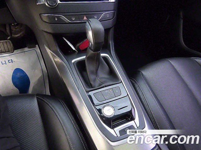 Peugeot 308 2015 — photo 10
