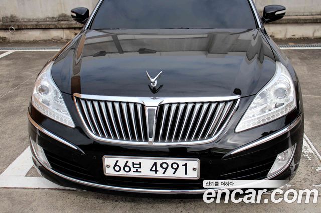Hyundai Equus 2010 — photo 1