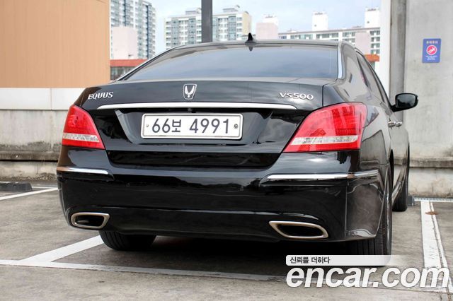 Hyundai Equus 2010 — photo 8