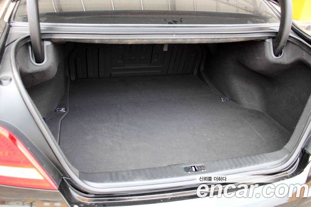 Hyundai Equus 2010 — photo 9