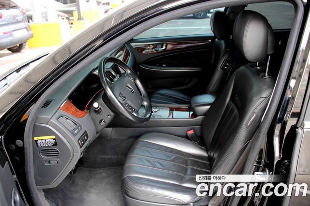 Hyundai Equus 2010 — photo 17