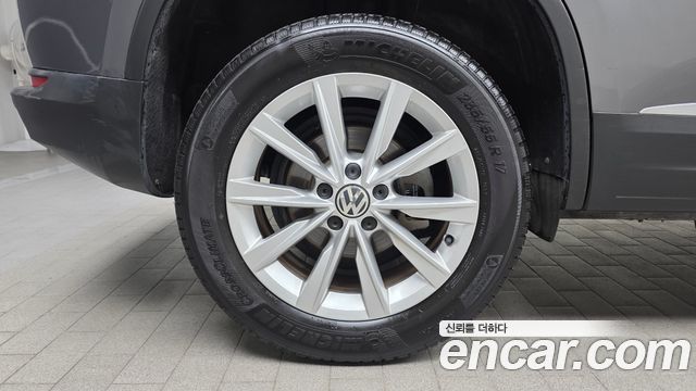 Volkswagen Tiguan 2016 — photo 5