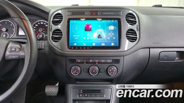 Volkswagen Tiguan 2016 — photo 13