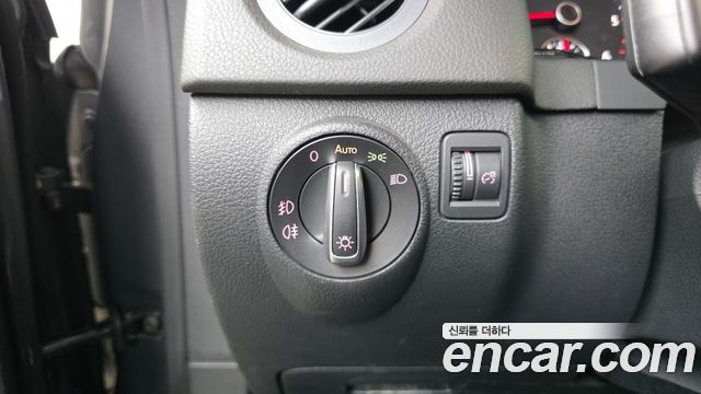 Volkswagen Tiguan 2016 — photo 18
