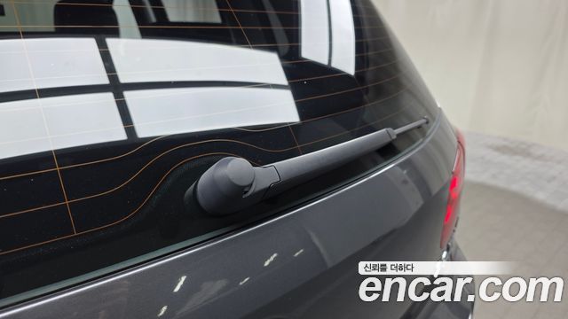 Volkswagen Tiguan 2016 — photo 20