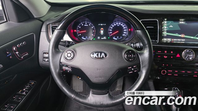 Kia K9 2016 — photo 12