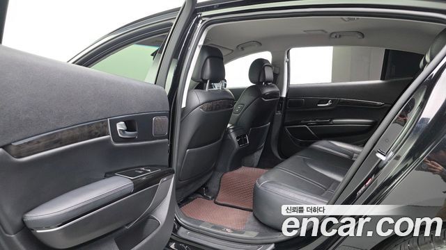 Kia K9 2016 — photo 17