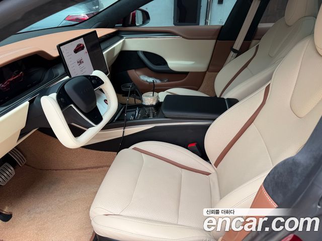 Tesla Model S 2023 — photo 4