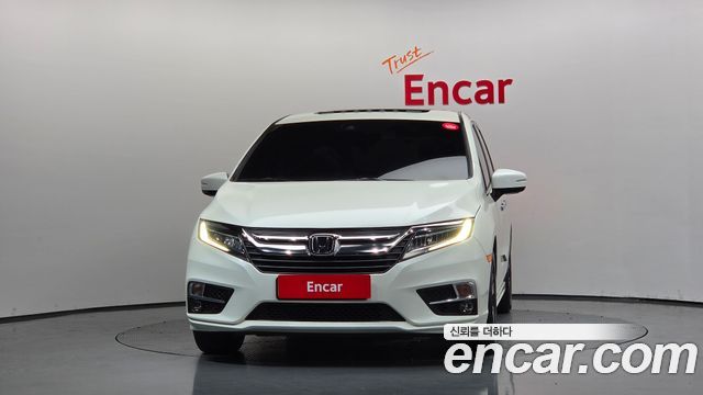 Honda Odyssey 2018 — photo 3