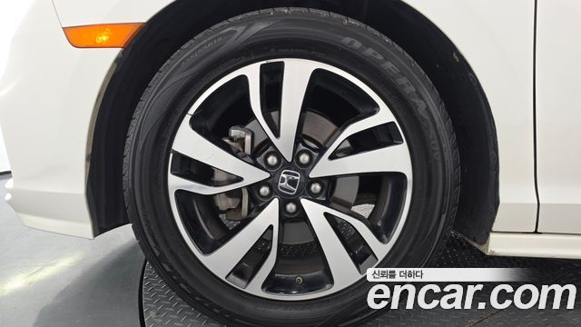 Honda Odyssey 2018 — photo 5