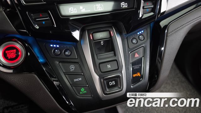 Honda Odyssey 2018 — photo 12
