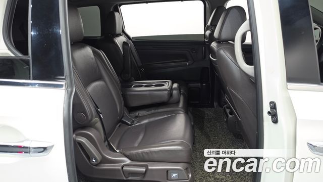 Honda Odyssey 2018 — photo 17