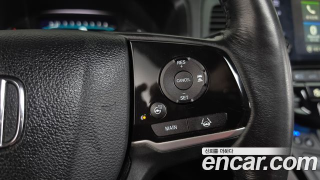 Honda Odyssey 2018 — photo 24