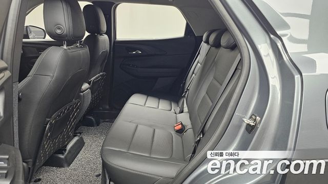 Chevrolet Korea Trailblazer 2022 — photo 18