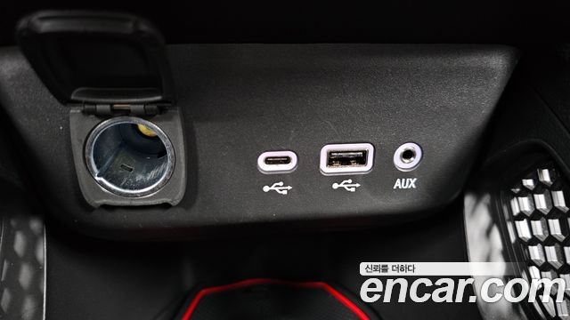 Chevrolet Korea Trailblazer 2022 — photo 32