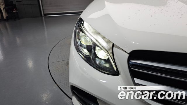 Mercedes-Benz GLC-Class 2019 — photo 8